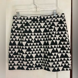 NWT J Crew geometric black and white mini skirt